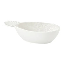 Carica l'immagine nel visualizzatore di Gallery, Ciotola Ananas bianca 30x19 porcellana MADAGASCAR

