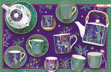 Carica l&#39;immagine nel visualizzatore di Gallery, Set teiera e due bicchierini in porcellana in confezione regalo IMPERIAL PEACOCK
