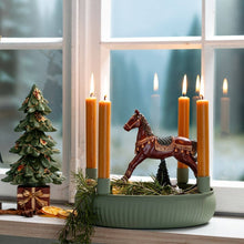 Carica l'immagine nel visualizzatore di Gallery, Cavallo a dondolo con albero di Natale h13 Incanto di Natale
