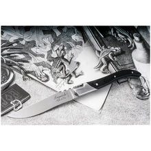 Carica l'immagine nel visualizzatore di Gallery, Cofanetto 6 coltelli bistecca Laguiole Luxury Line manico Pakka Nero
