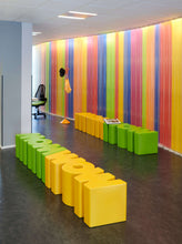Carica l'immagine nel visualizzatore di Gallery, Panchina per interno/esterno WOW
