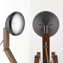 Carica l&#39;immagine nel visualizzatore di Gallery, Mr. Wattson Lampada da Tavolo Matt Black - Piffany

