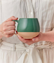Carica l&#39;immagine nel visualizzatore di Gallery, Tazza Eclipse Snug Mug 450ml Green
