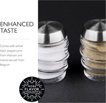 Carica l&#39;immagine nel visualizzatore di Gallery, Cole &amp; Mason - Bray glass shakers set , 7 cm set sale e pepe
