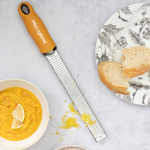 Grattugia  Premium Mustard Yellow Zester MICROPLANE