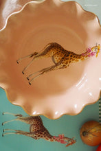 Carica l'immagine nel visualizzatore di Gallery, Insalatiera centrotavola Yvonne Ellen Giraffe
