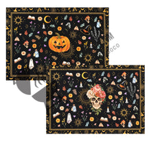 Carica l'immagine nel visualizzatore di Gallery, Tovaglietta PPL double face Halloween Night
