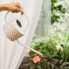 Carica l&#39;immagine nel visualizzatore di Gallery, Annaffiatoio in metallo La Vie en Rose - Nuvole di Stoffa
