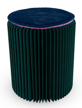 Carica l&#39;immagine nel visualizzatore di Gallery, Sgabello pieghevole in carta con cuscino Keep Calm
