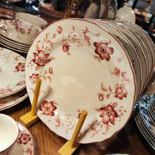 Carica l&#39;immagine nel visualizzatore di Gallery, Piatto dessert rose collezione Wonderwall
