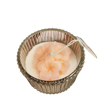 Carica l'immagine nel visualizzatore di Gallery, Candela in vasetto di vetro fiore rosa Nuvole di Stoffa
