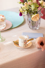 Carica l&#39;immagine nel visualizzatore di Gallery, Set 2 tazzine espresso con piattino Yvonne Ellen lion/elephant
