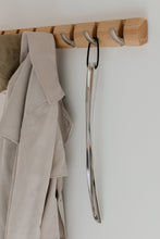 Carica l&#39;immagine nel visualizzatore di Gallery, Calzascarpe in alluminio cromato Slip
