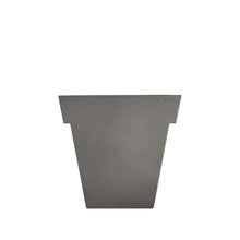 Carica l'immagine nel visualizzatore di Gallery, Vaso in polietilene Slide Il Vaso h140
