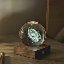 Carica l'immagine nel visualizzatore di Gallery, Lampada ricaricabile cristallo ambrato: Equitazione
