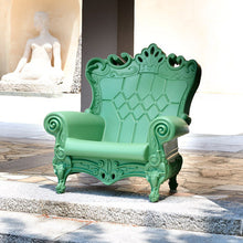 Carica l'immagine nel visualizzatore di Gallery, Poltrona per interno/esterno Queen Of Love
