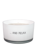 Carica l&#39;immagine nel visualizzatore di Gallery, Candela di soia ..AND RELAX di MyFlame 13*9
