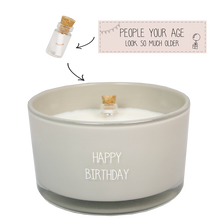 Carica l&#39;immagine nel visualizzatore di Gallery, Candela di soia MESSAGE IN A BOTTLE HAPPY BIRTHDAY di MyFlame
