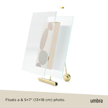 Carica l&#39;immagine nel visualizzatore di Gallery, Cornice portafoto 20x25 Flute ottone
