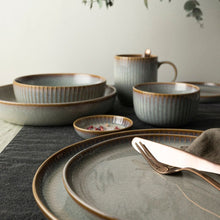 Carica l&#39;immagine nel visualizzatore di Gallery, Piatto piano dessert Ø18 Sapphire Grey DUTCH ROSE
