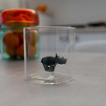 Carica l&#39;immagine nel visualizzatore di Gallery, Bicchiere in vetro con soggetto interno Rinoceronte
