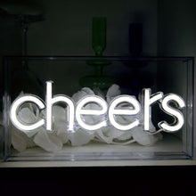 Carica l&#39;immagine nel visualizzatore di Gallery, Insegna neon con scritta decorativa Cheers
