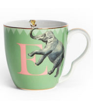 Carica l&#39;immagine nel visualizzatore di Gallery, Tazza Alphabet Mug Gold Edition Yvonne Ellen
