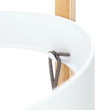 Carica l&#39;immagine nel visualizzatore di Gallery, Portaombrelli Bellwood bianco Umbra
