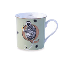 Carica l&#39;immagine nel visualizzatore di Gallery, Tazza Alphabet Mug Gold Edition Yvonne Ellen
