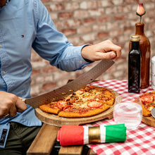 Carica l&#39;immagine nel visualizzatore di Gallery, Mezzaluna taglia pizza/formaggio BOSKA OSLO+
