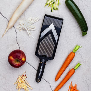 Microplane affettatrice a V Mandolina regolabile con lama julienne