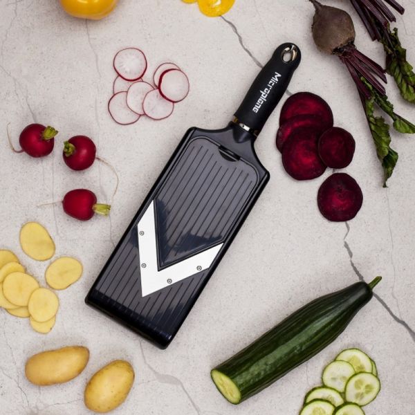Microplane affettatrice a V Mandolina regolabile con lama julienne