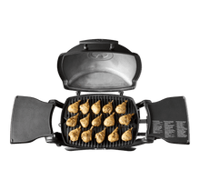 Carica l&#39;immagine nel visualizzatore di Gallery, Barbecue a gas WEBER Q1200 Black
