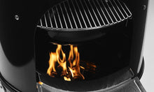 Carica l&#39;immagine nel visualizzatore di Gallery, Affumicatore verticale a carbone Weber Smokey Montain Cooker Ø 57
