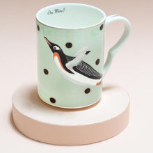 Carica l&#39;immagine nel visualizzatore di Gallery, Tazza Yvonne Ellen Penguin Mug Christmas Edition
