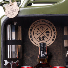 Carica l&#39;immagine nel visualizzatore di Gallery, Jerrycan Mini Bar Original - The spirit of the real men Verde
