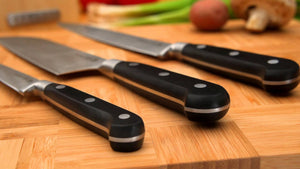 Coltello spelucchino curvo V SABATIER Richardson Sheffield