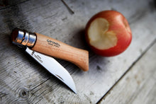 Carica l&#39;immagine nel visualizzatore di Gallery, Coltello a serramanico OPINEL N°08 lama inox - PREZZO OUTLET -
