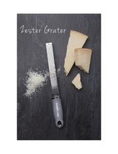 Carica l&#39;immagine nel visualizzatore di Gallery, Microplane Premium Zester/Grattugia - Grigia
